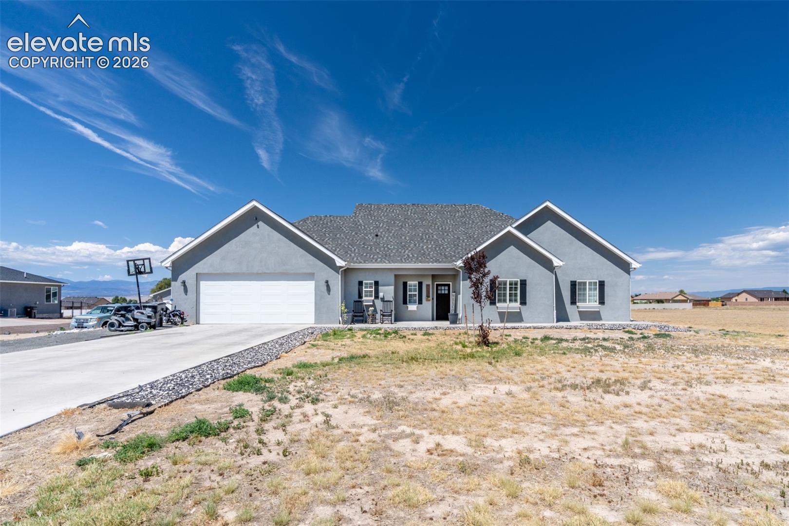 1327 Papago Drive