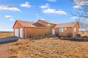 1501 Gentry