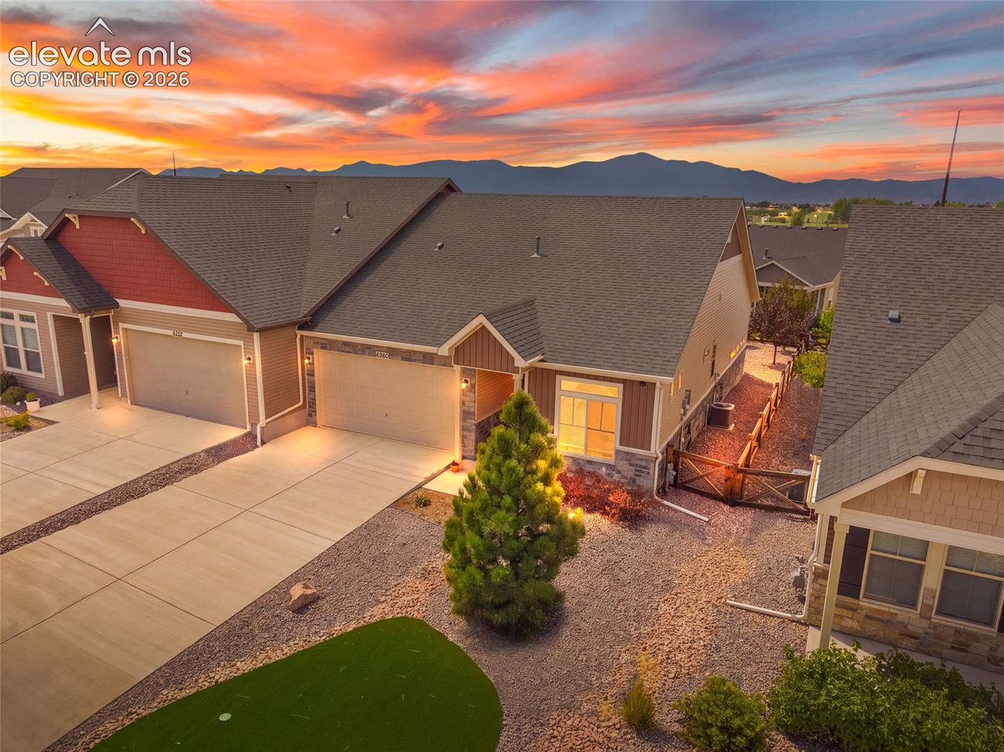 6260 Melvick Point