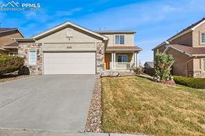 8487 Meadowcrest