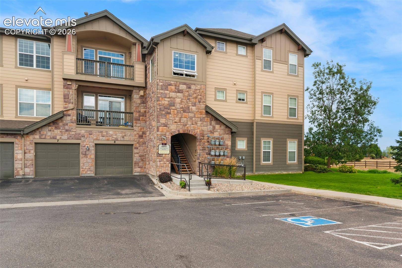4895 Wells Branch Heights