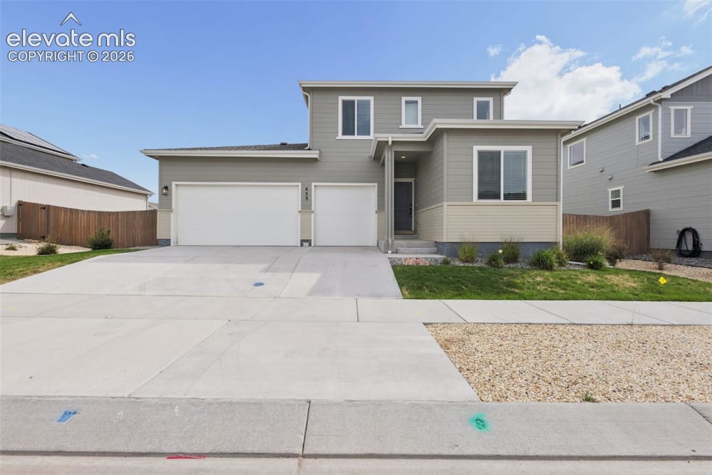 453 Indian Grass Street