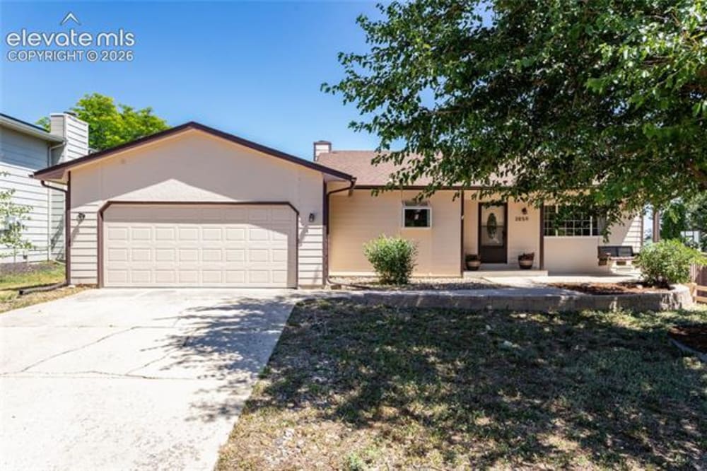 3859 Glenhurst