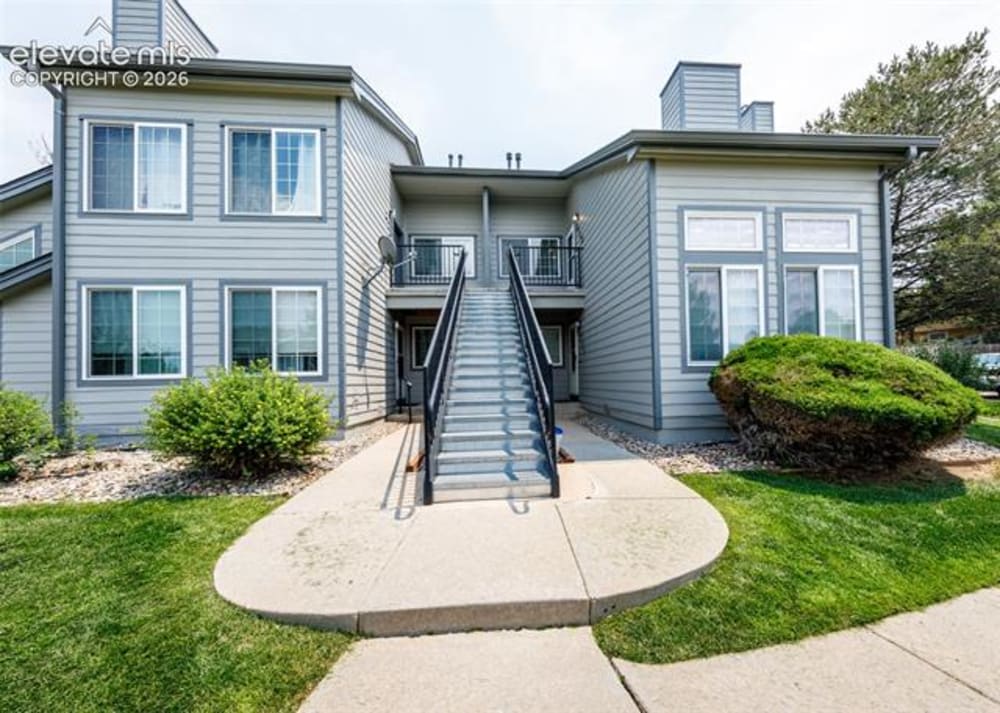 2742 Montague