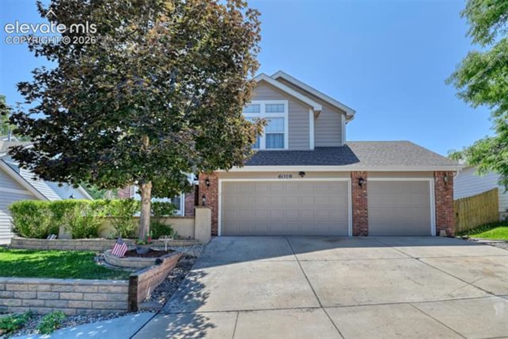 6019 Mapleton