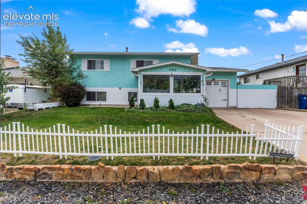 3810 Canterbury Lane