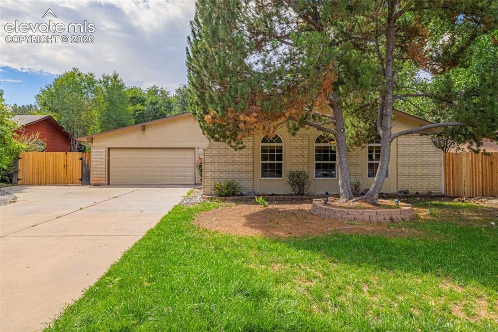 2613 Flintridge Drive