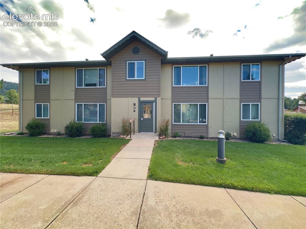 380 Paradise Circle