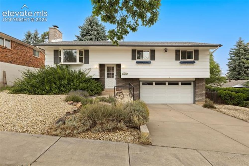 2244 Glenwood