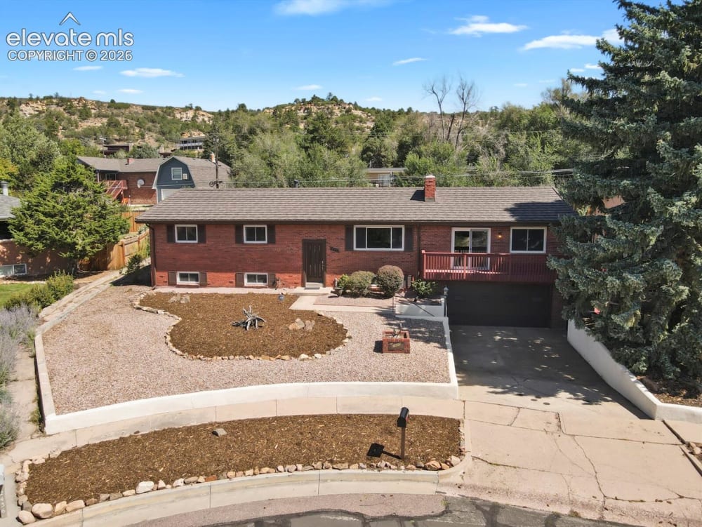 2440 San Carlos Circle