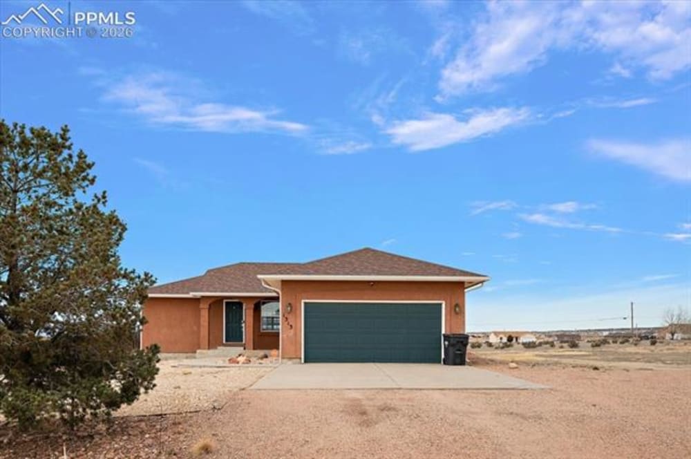 1313 Blue Lake