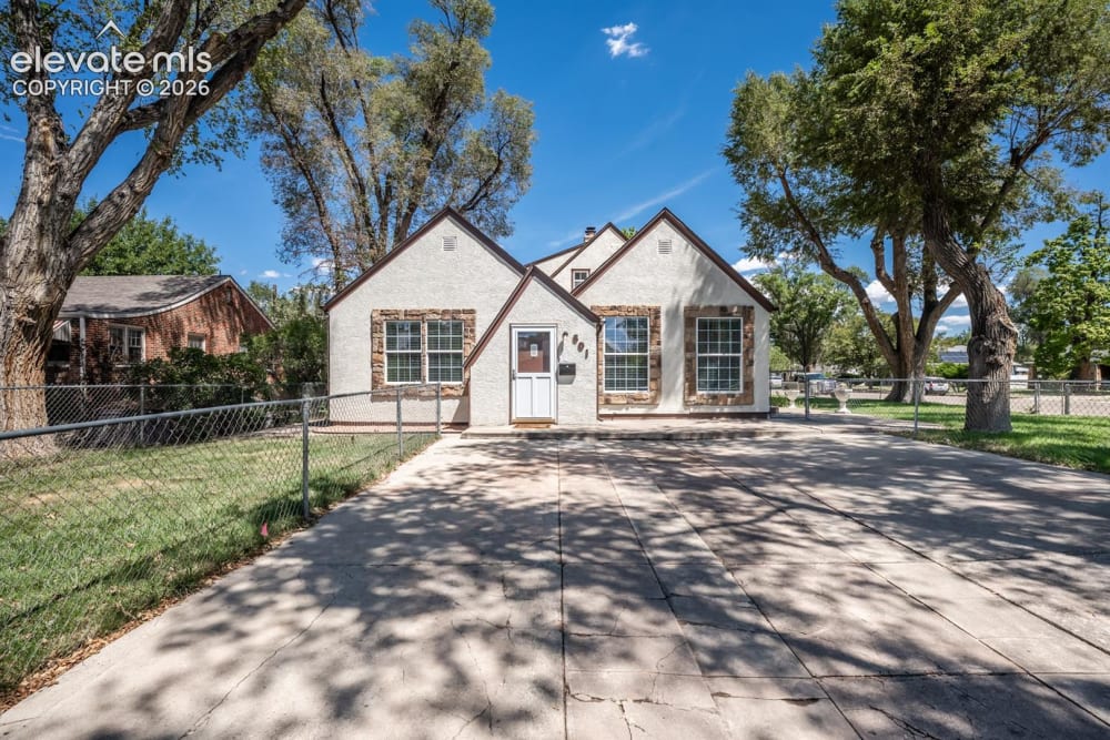 601 Pitkin Avenue
