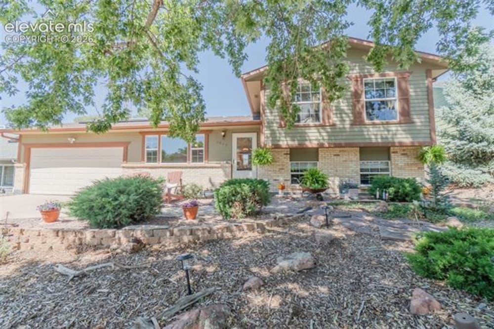 6870 Riverwood