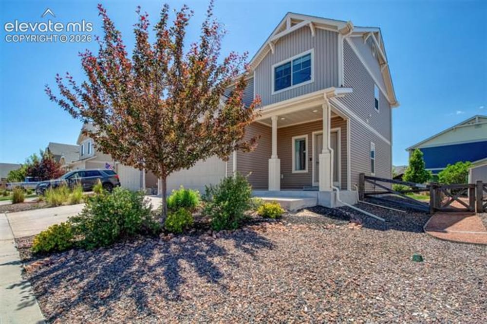 9093 Pacific Crest