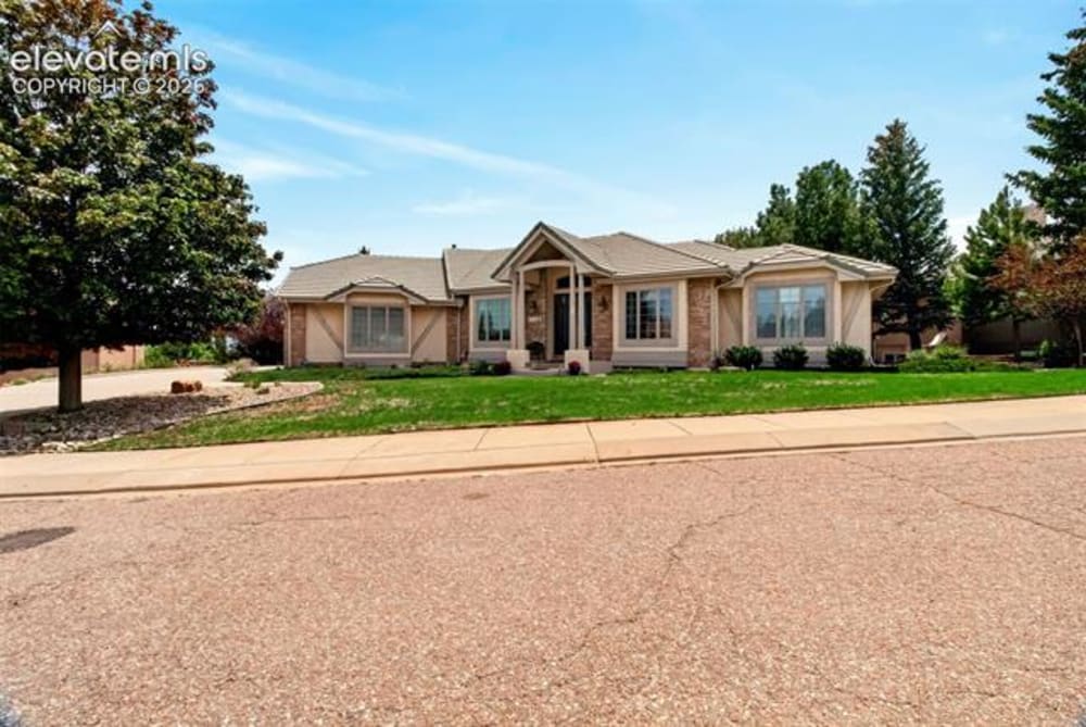 2745 Brogans Bluff
