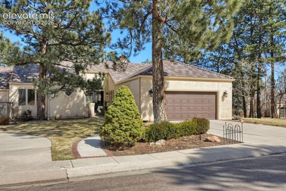 3755 Hermitage