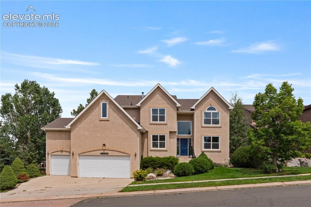 1136 Vista Oaks Drive