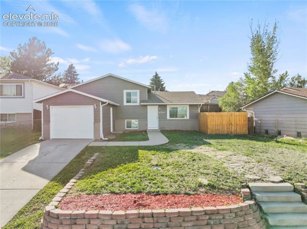 4316 College View