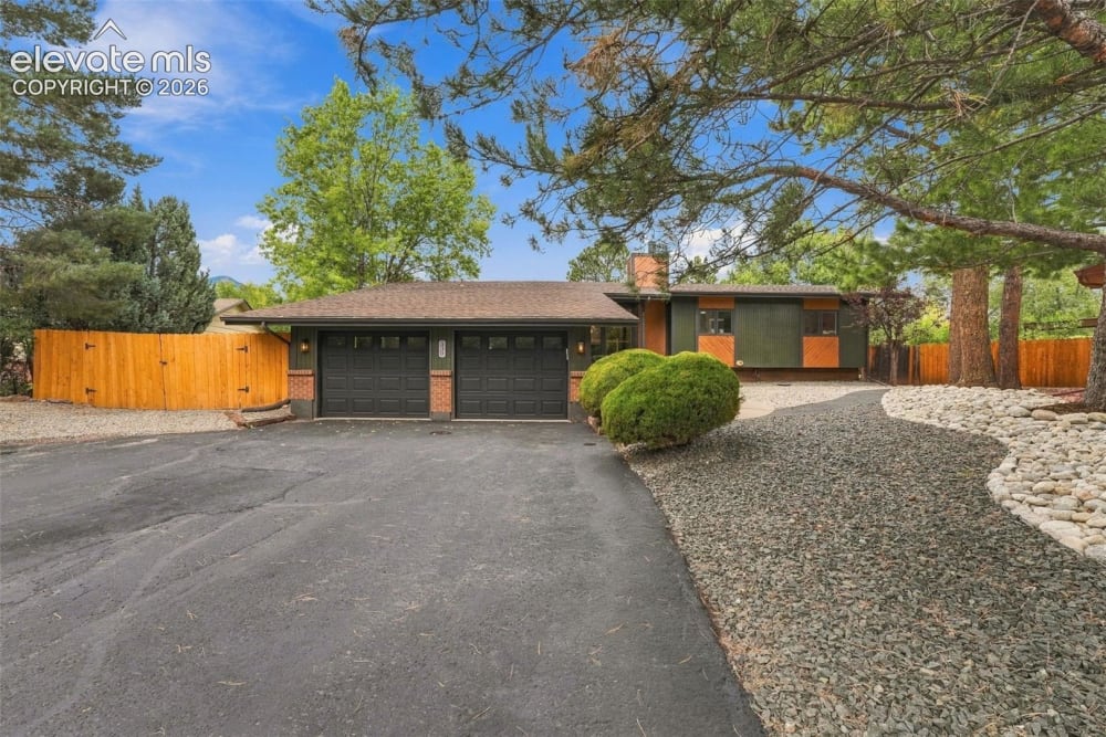 530 Mesa Vista Court