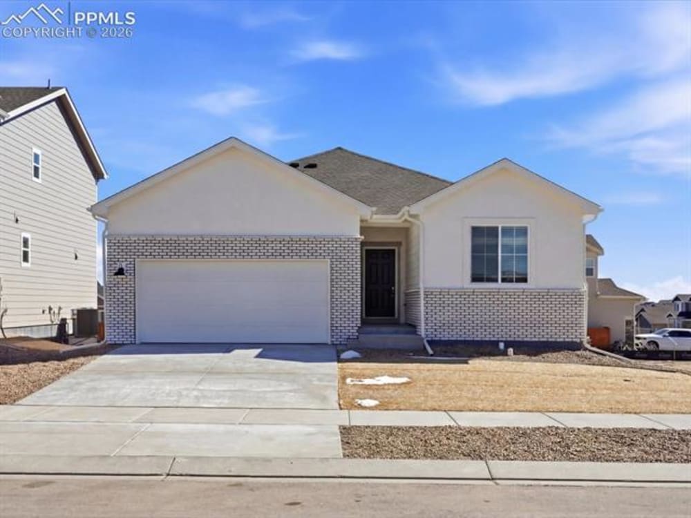 13219 Valley Peak