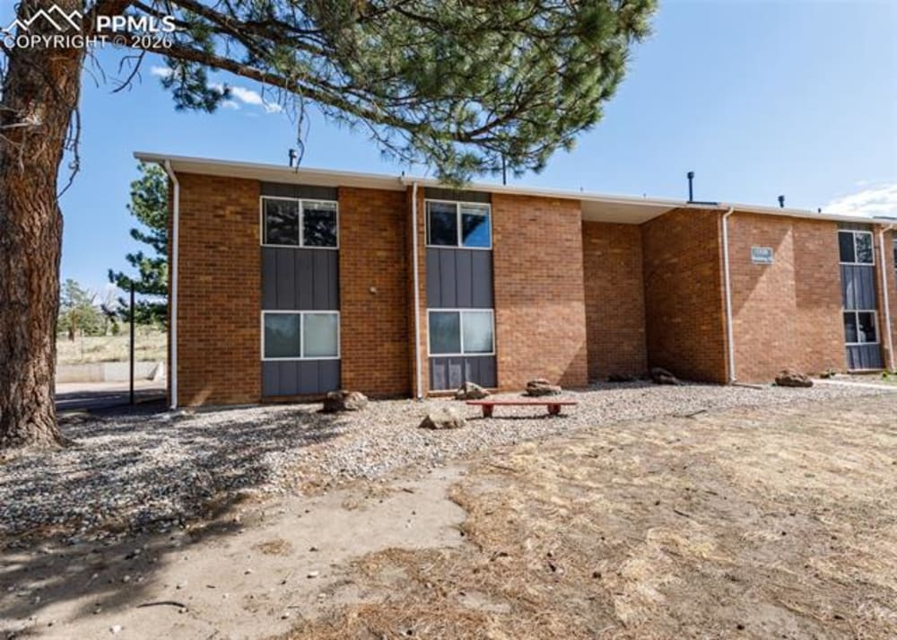 1708 Sawyer