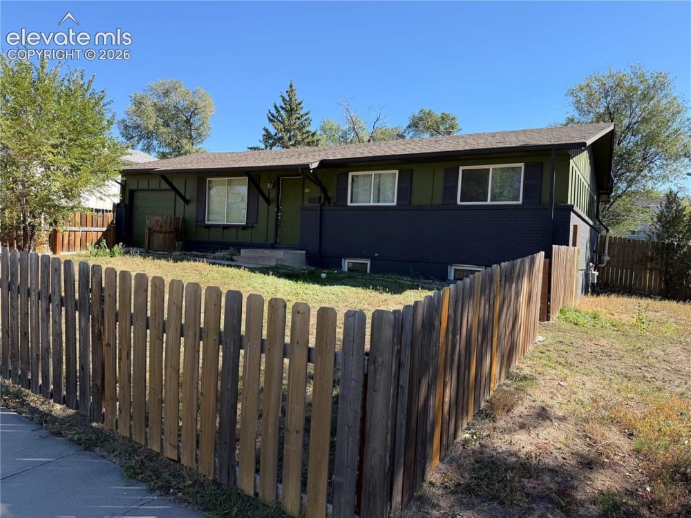 1227 Royale Drive