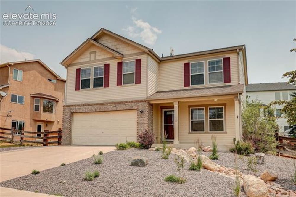 15785 James Gate
