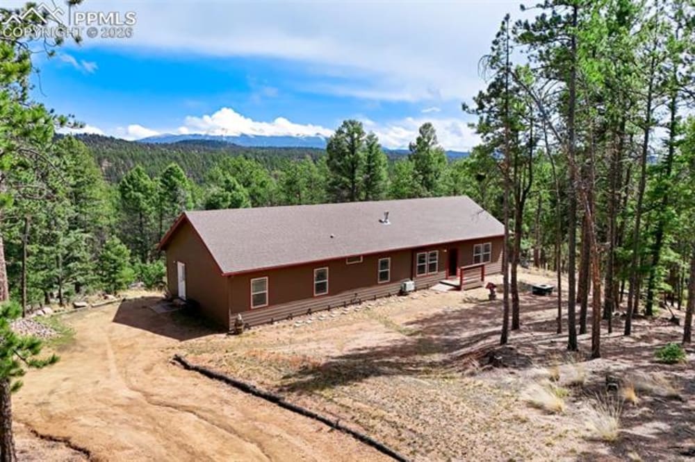 858 Fossil Creek