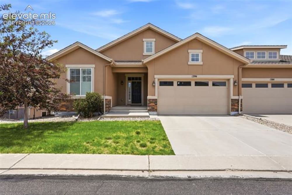 1394 Promontory Bluff View