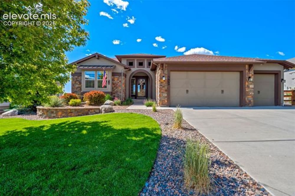 3069 Lakefront