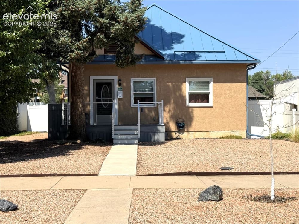 2115 Court Street
