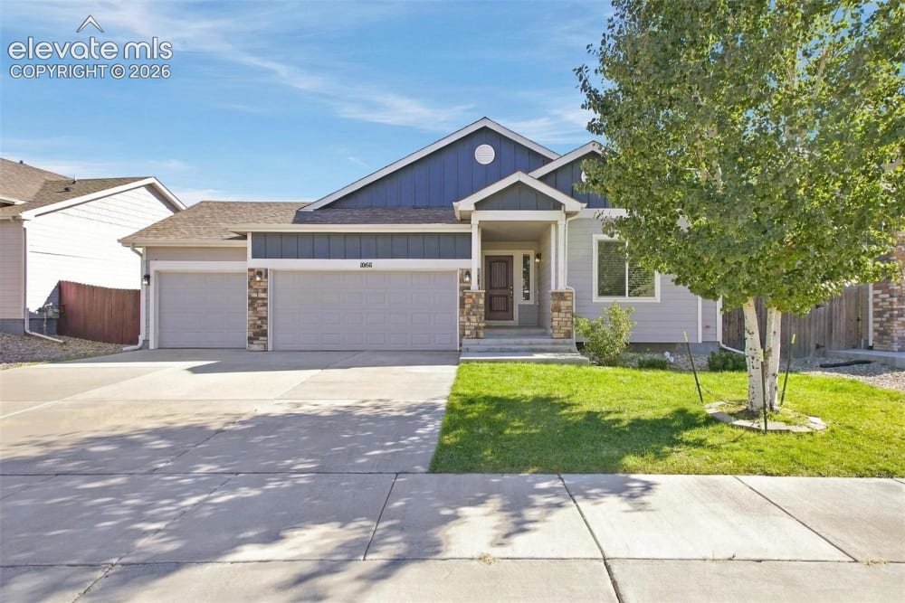 10611 Cattle Baron Way