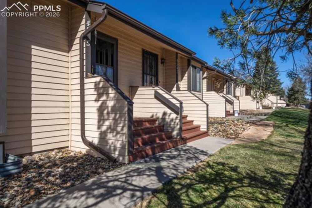 4545 Lamplighter