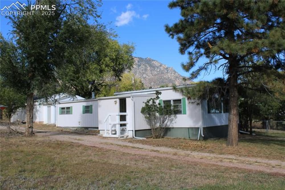 8320 Piute