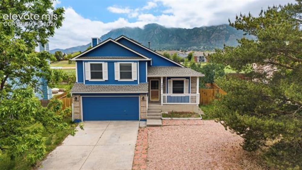 1241 Grass Valley