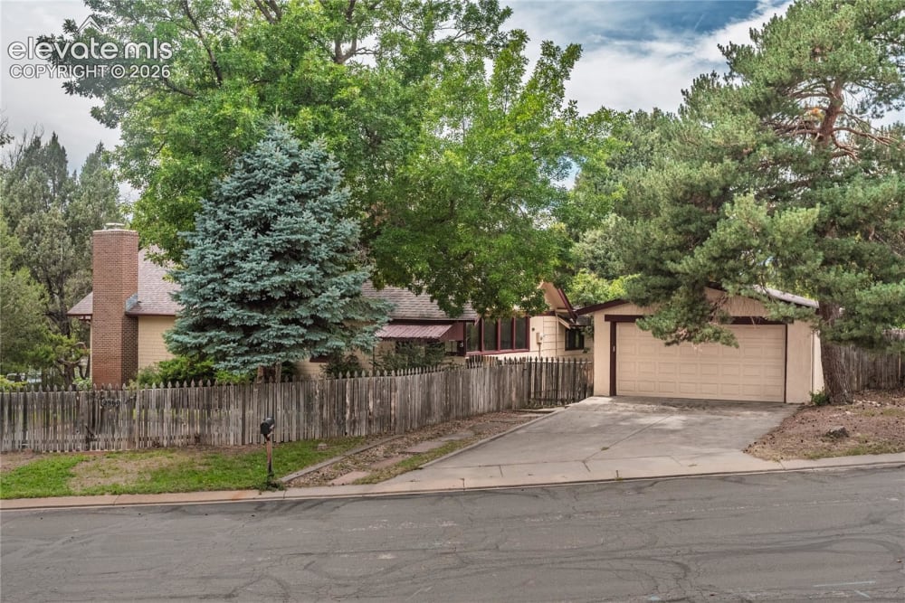 2560 Brady Drive