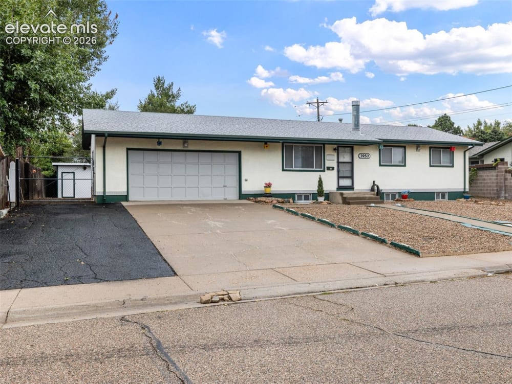 3950 Fairfield Lane