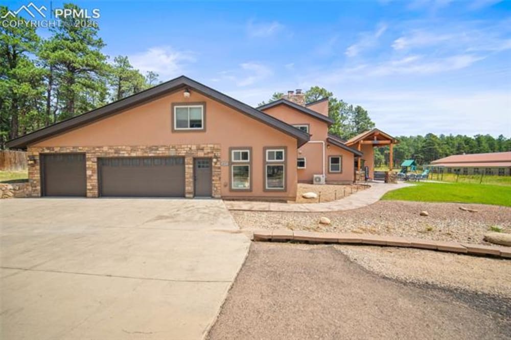 4225 Walker Vista