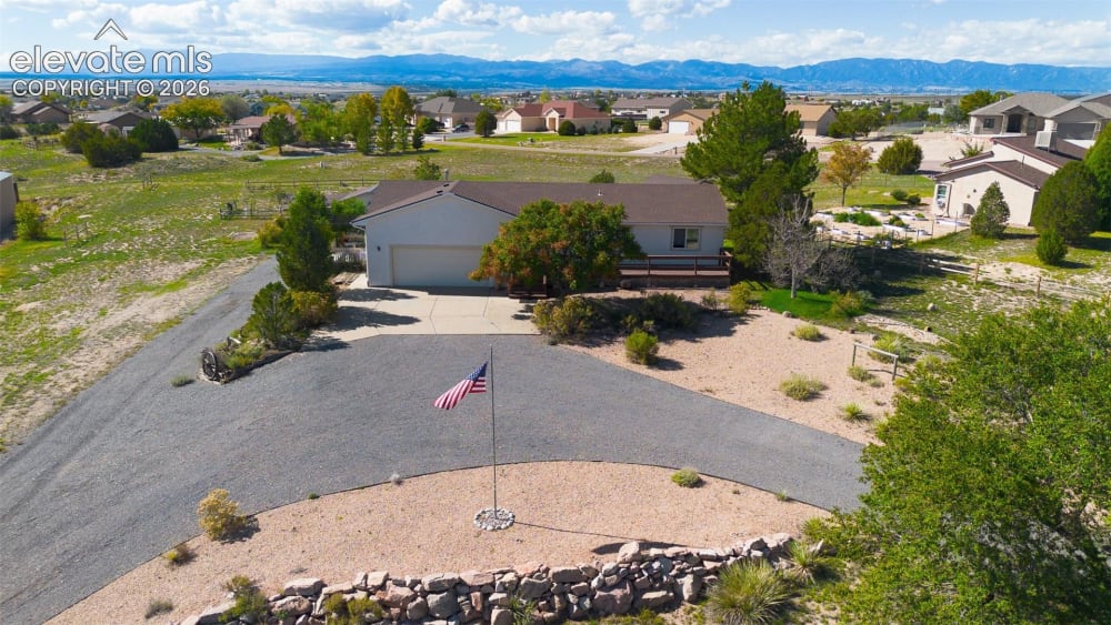 1880 Escalante Court