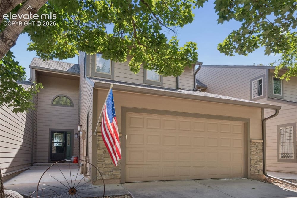 76 Woodbridge Drive