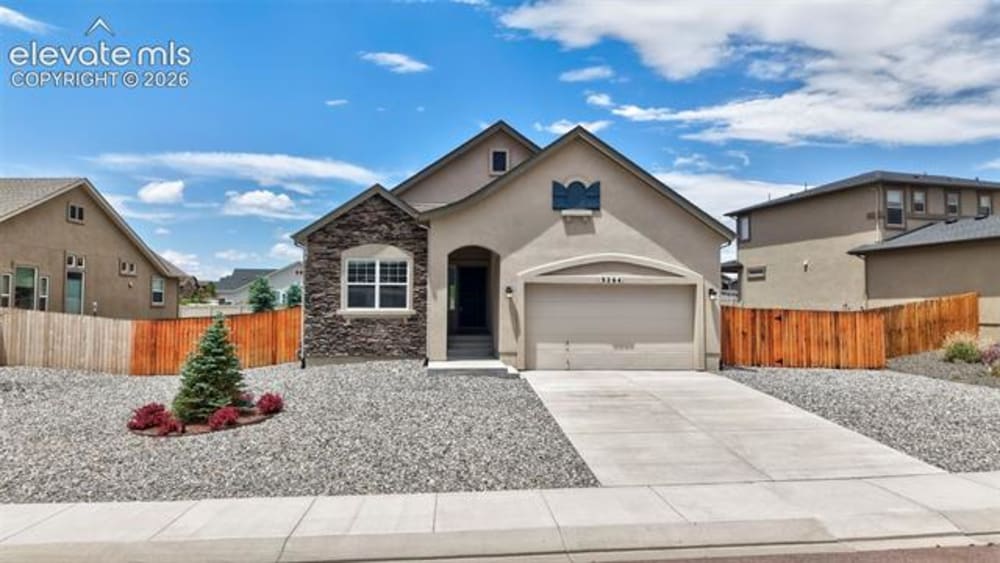 9264 Beaver Brook