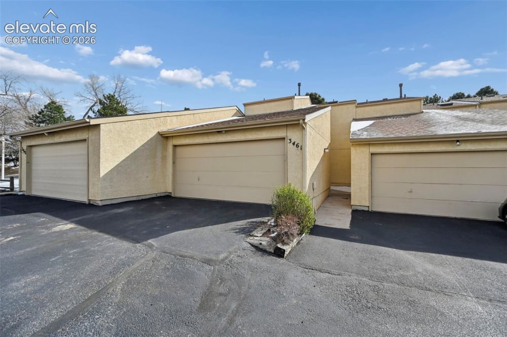 3461 Trenary Lane