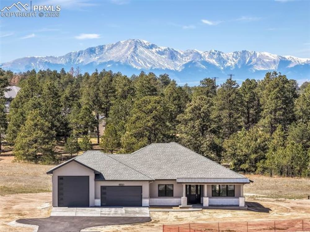 11475 Bison Meadows