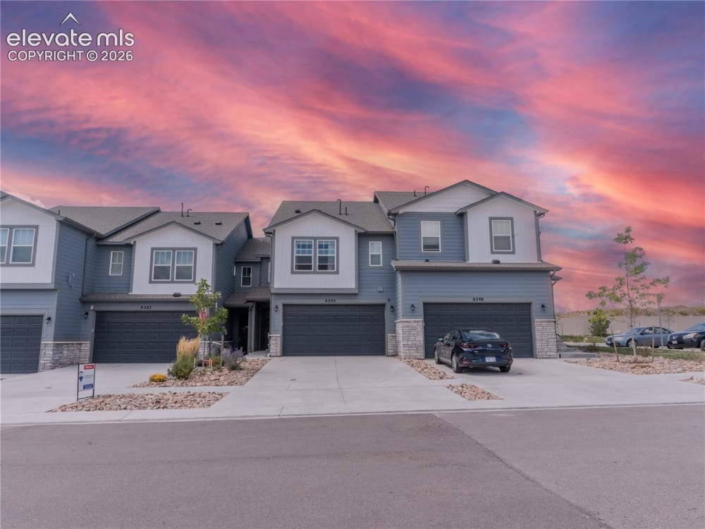 8290 Grey Bark Way