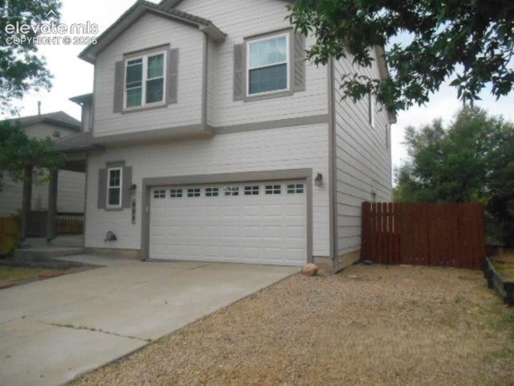 803 Ridgebury Place