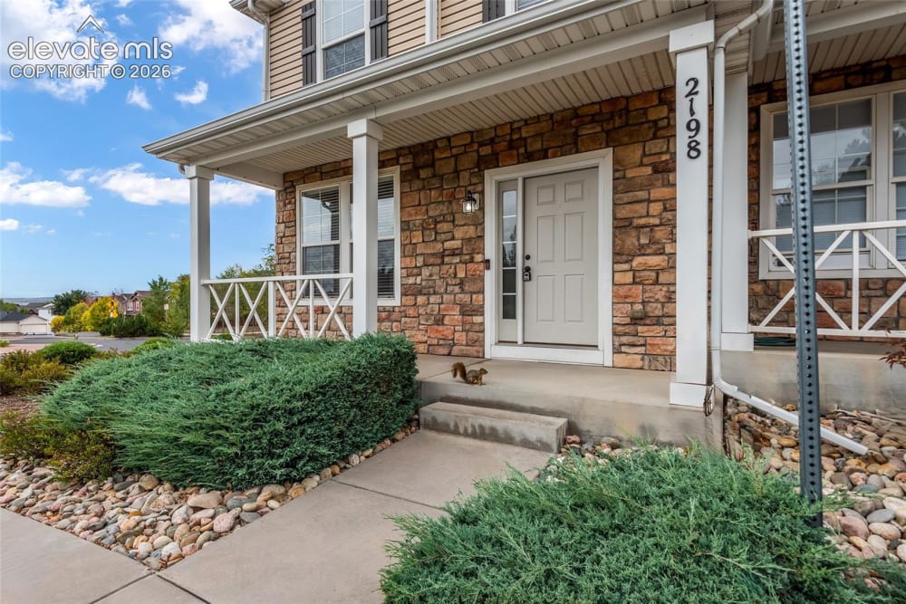 2198 Arrowhead Creek View