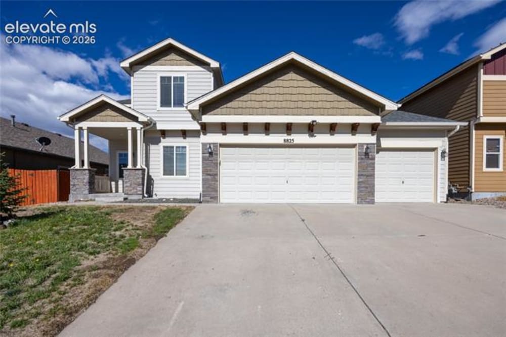 8825 Canary Circle