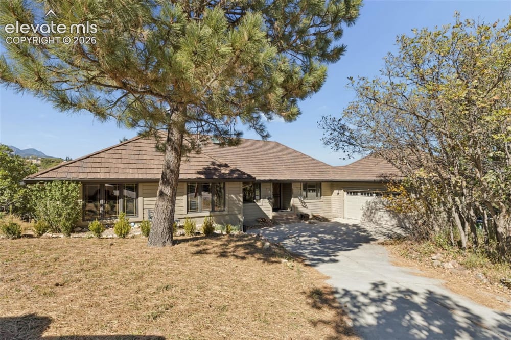 360 Thames Drive