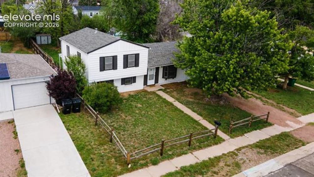 2806 Casden