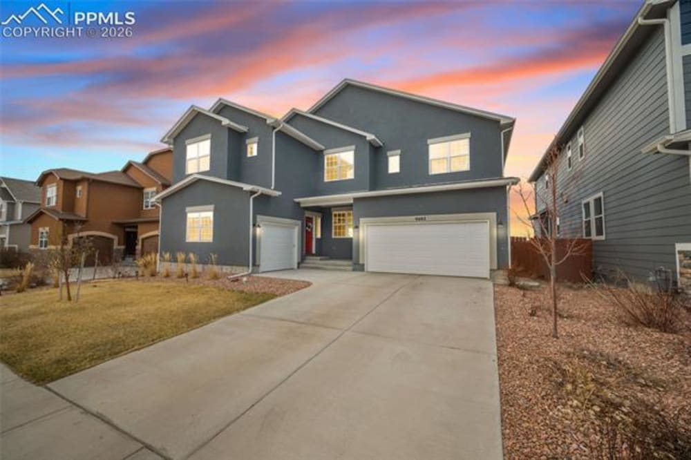 9692 Fairway Glen